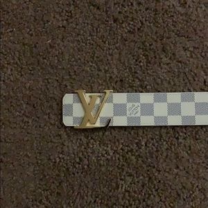 Louis Vuitton damier Azur belt